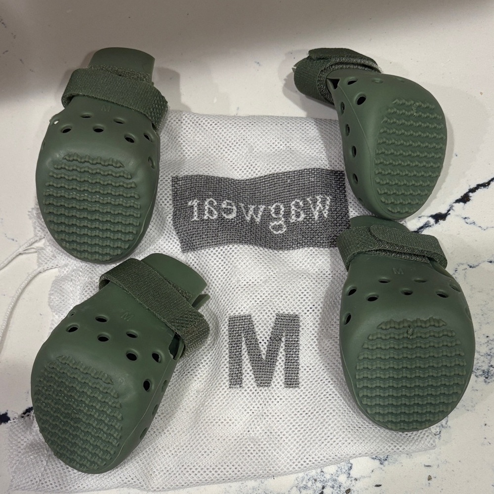 Wagwellies Green Shoes Size M